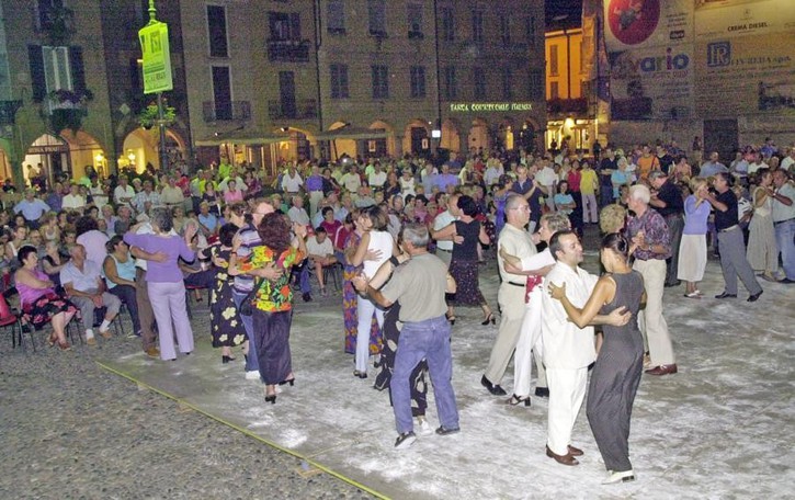 “Giuinota, balet?”, romanticismo d’altri tempi