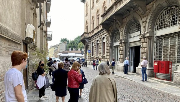 Da venerdì 25 scatta il pagamento della pensione negli uffici postali del Lodigiano