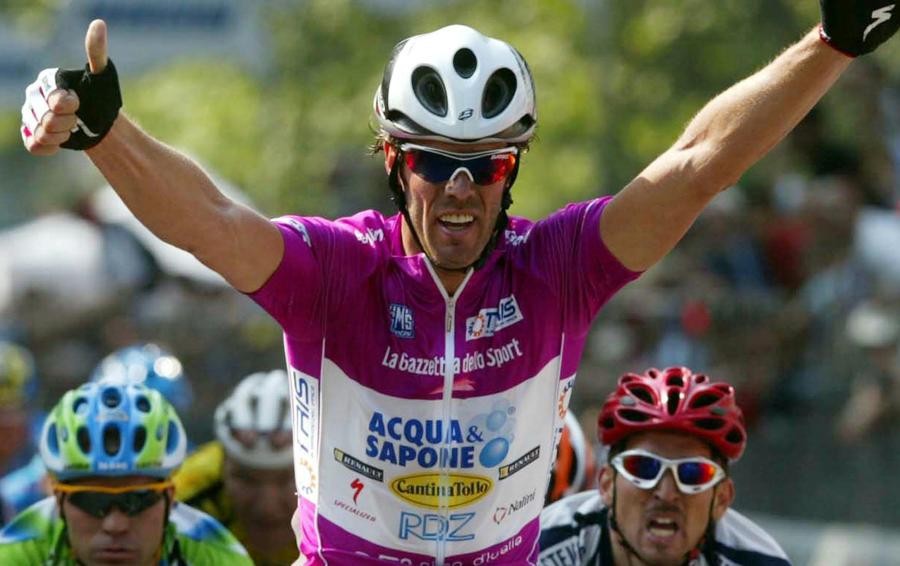 Mario Cipollini sarà “il capitano” della pedalata per le vittime del Covid