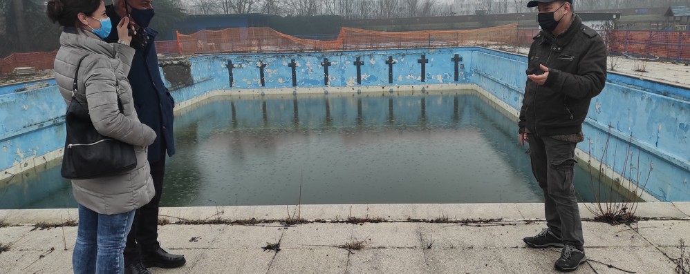 lodi sopralluogo alla piscina ferrabini cronaca catania