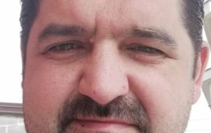 Muore in casa a soli 43 anni, l’avevano salvato un anno fa