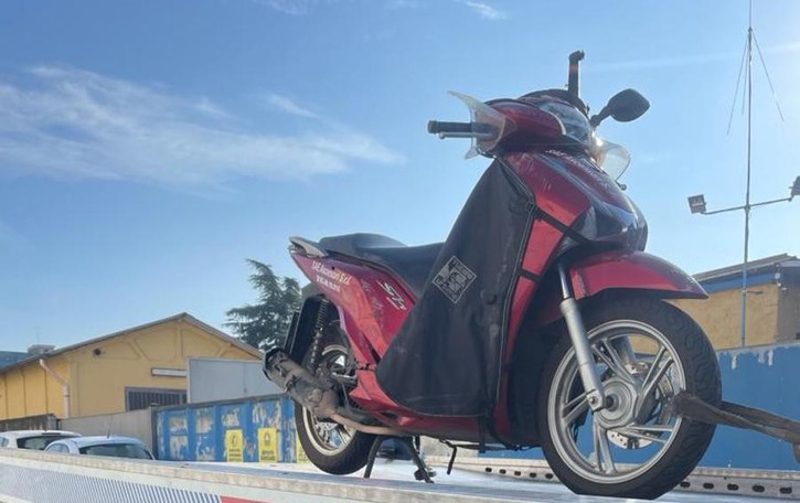 CARPIANO Motociclista cade, atterra l’elisoccorso