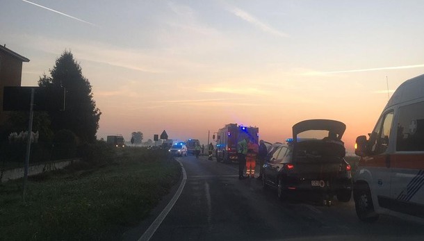 MULAZZANO Tre auto distrutte e cinque feriti nello schianto all’alba sulla Pandina