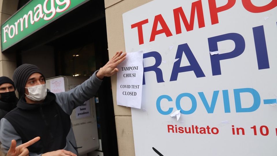 IL COMMENTO Tamponi, vaccini, ospedali, scuola: i nodi scoperti nel Lodigiano IL COMMENTO Tamponi, vaccini, ospedali, scuola: i nodi scoperti nel Lodigiano