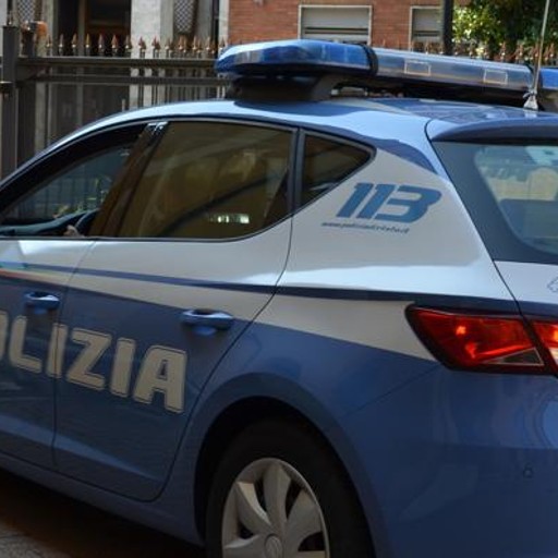 Lodi, auto contromano in tangenziale bloccata dalla ...