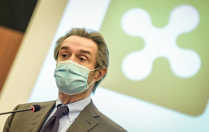 Lombardia, scongiurata la zona rossa: si resta in arancione “rafforzato”