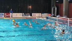 Weekend sportivo dimezzato