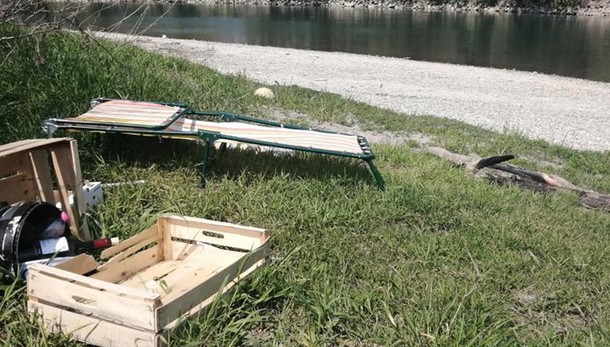 Lodi, i sentieri lungo l’Adda sempre più affollati ma sono pieni di rifiuti