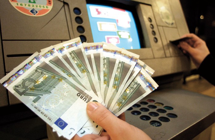 Donna di San Colombano vittima della truffa sul conto bancario