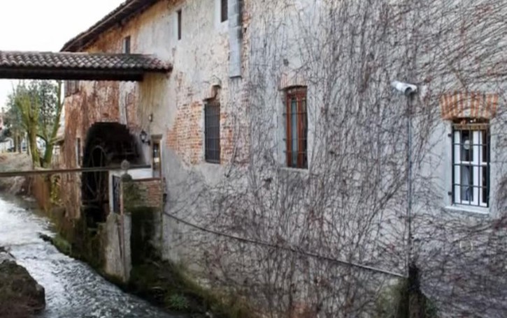 CERVIGNANO Il mulino del Settecento è stato venduto