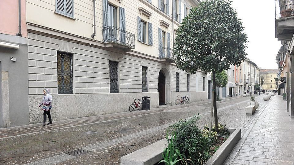 LODI Nuova pavimentazione in corso Vittorio Emanuele LODI Nuova pavimentazione in corso Vittorio Emanuele