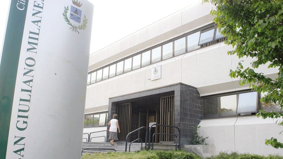 SAN GIULIANO Il Tar dà ragione al Comune, l’appalto rifiuti rimane all’Amsa SAN GIULIANO Il Tar dà ragione al Comune, l’appalto rifiuti rimane all’Amsa