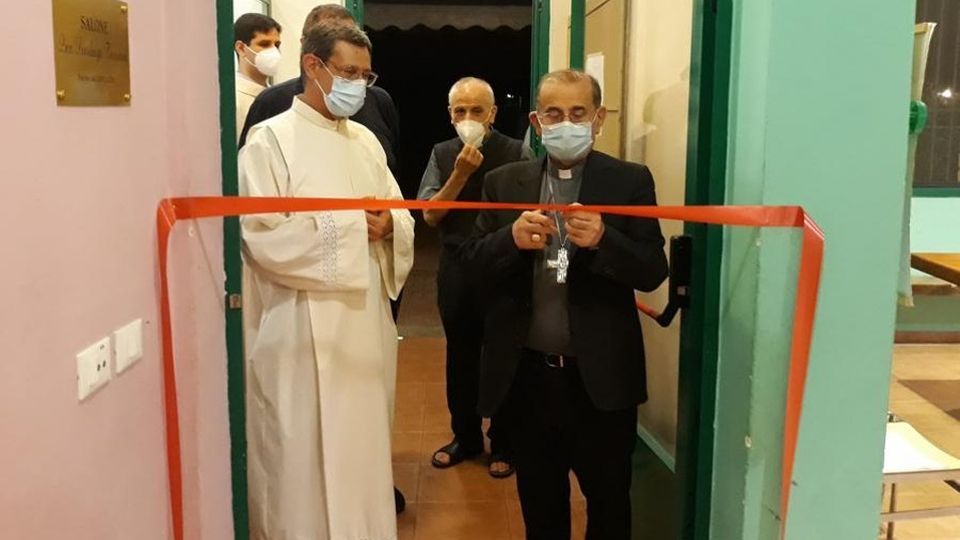 VIZZOLO Il ricordo di don Pier Torriani con l’arcivescovo di Milano VIZZOLO Il ricordo di don Pier Torriani con l’arcivescovo di Milano