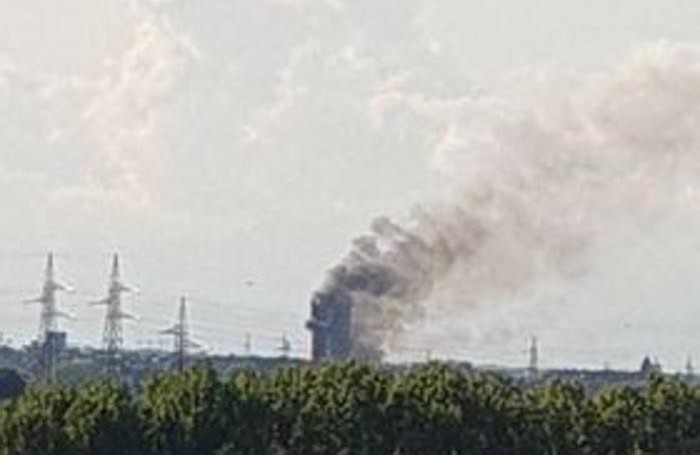 La colonna di fumo visibile da San Donato