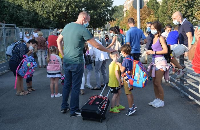 San Giuliano, primo giorno alla primaria (Canali)