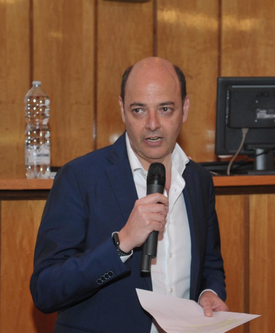 Mario Alparone