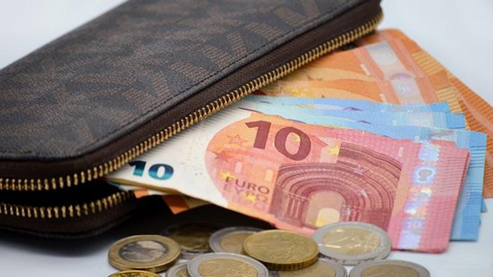Inflazione, le famiglie del Lodigiano nel 2022 dovranno affrontare un aumento di spesa di 2.615 euro Inflazione, le famiglie del Lodigiano nel 2022 dovranno affrontare un aumento di spesa di 2.615 euro
