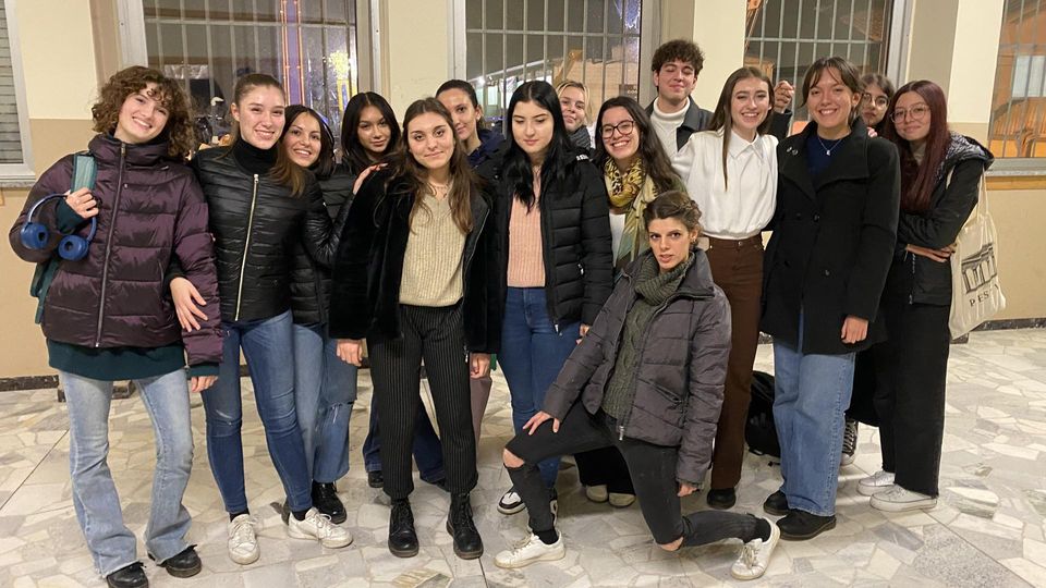 CHE CLASSE - Dalla scuola alla redazione per scoprire da protagonisti il mondo della comunicazione: l’esperienza alla Fiera di Codogno CHE CLASSE - Dalla scuola alla redazione per scoprire da protagonisti il mondo della comunicazione: l’esperienza alla Fiera di Codogno