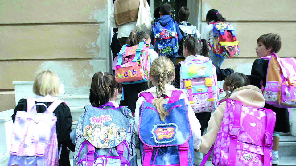 SAN FIORANO La classe è “al completo”, il bambino non può frequentare la scuola SAN FIORANO La classe è “al completo”, il bambino non può frequentare la scuola