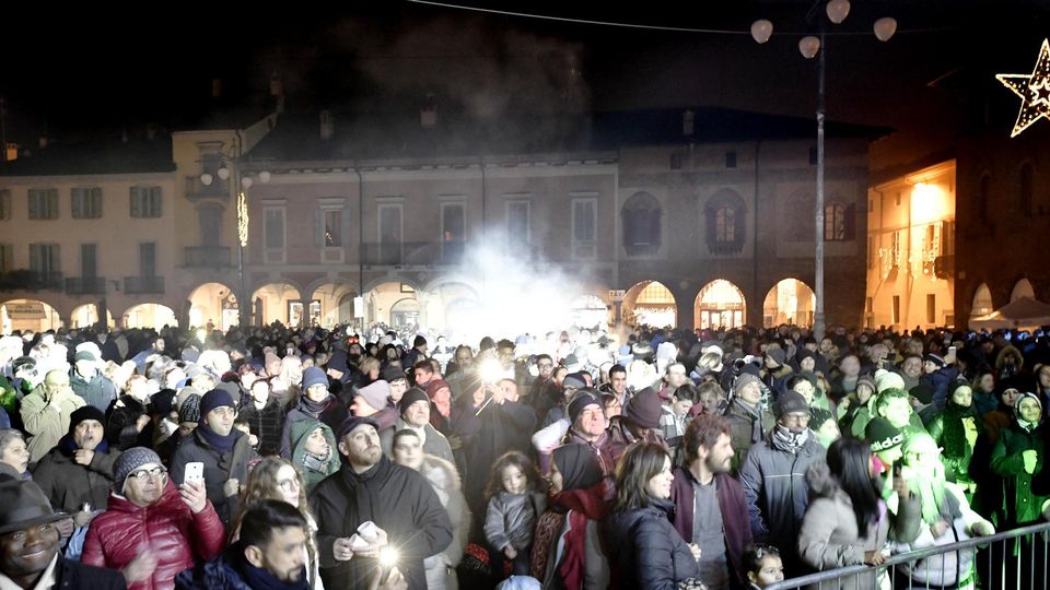 Lodi, Capodanno senza festa in piazza: «Gli eventi saranno a Natale» Lodi, Capodanno senza festa in piazza: «Gli eventi saranno a Natale»