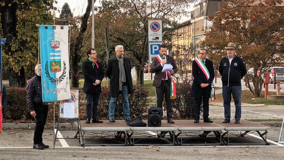 TAVAZZANO Festa del 4 Novembre senza Fratelli Italia TAVAZZANO Festa del 4 Novembre senza Fratelli Italia