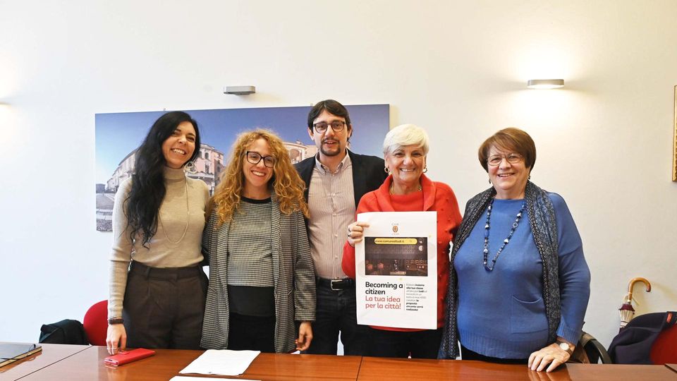 Da studenti a cittadini del futuro con gli stimoli della Fotografia etica: a Lodi un concorso per le scuole Da studenti a cittadini del futuro con gli stimoli della Fotografia etica: a Lodi un concorso per le scuole