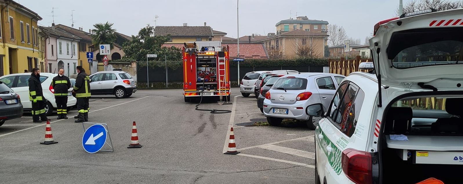 SABOTAGGI Altri serbatoi bucati alle automobili dei pendolari ...