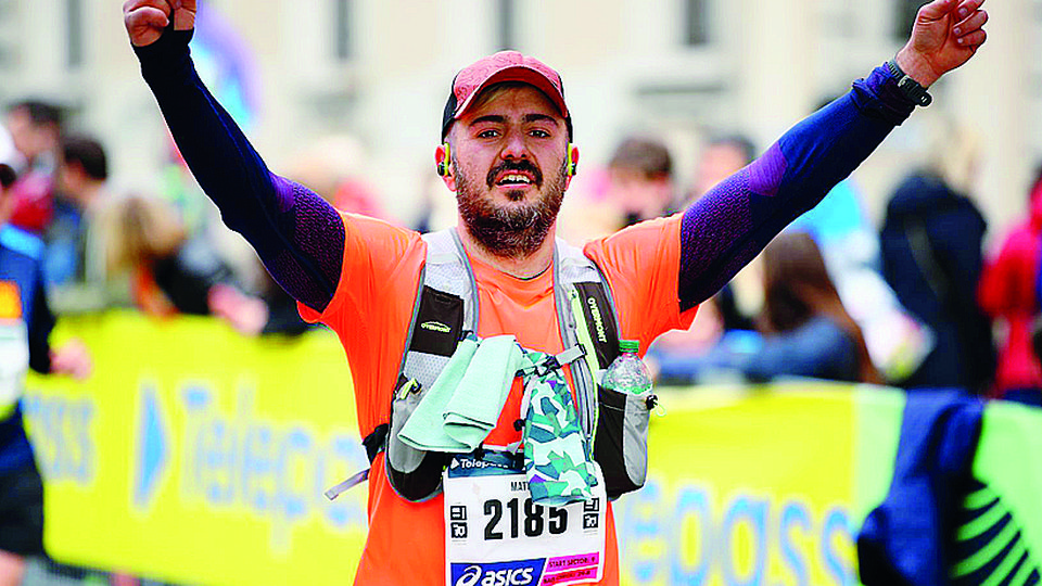 LA STORIA Batte l’alcolismo, perde più di 40 chili e festeggia correndo la maratona di Milano LA STORIA Batte l’alcolismo, perde più di 40 chili e festeggia correndo la maratona di Milano