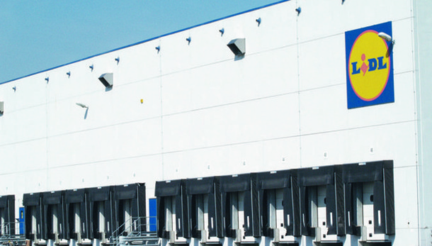 SOMAGLIA Stato di agitazione al Lidl contro il trasferimento