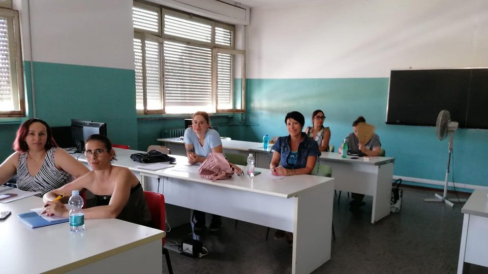 CASALE Un progetto per formare gli operatori dell’assistenza CASALE Un progetto per formare gli operatori dell’assistenza