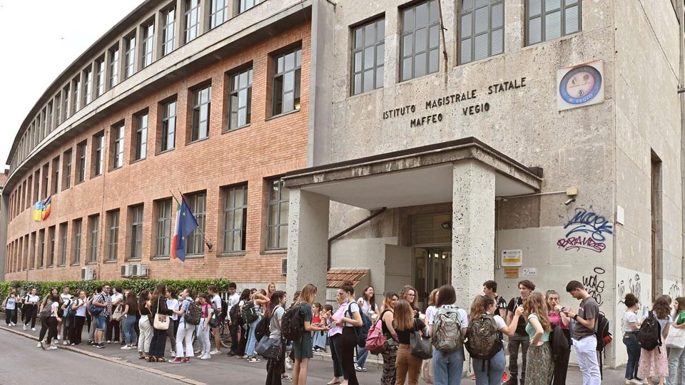 LODI Maturità, oggi la seconda prova: «Pensavamo fosse più difficile» LODI Maturità, oggi la seconda prova: «Pensavamo fosse più difficile»