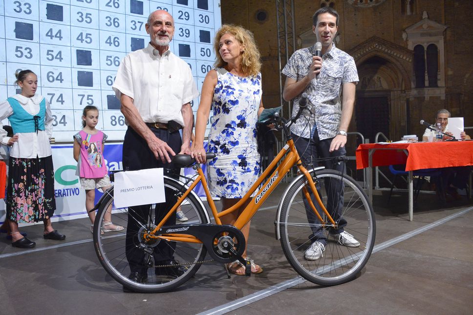Lodi, la tombolata Lodi, la tombolata