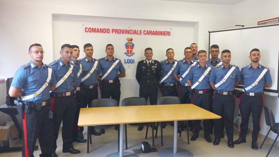 LODI Entrano in servizio dodici nuovi carabinieri LODI Entrano in servizio dodici nuovi carabinieri