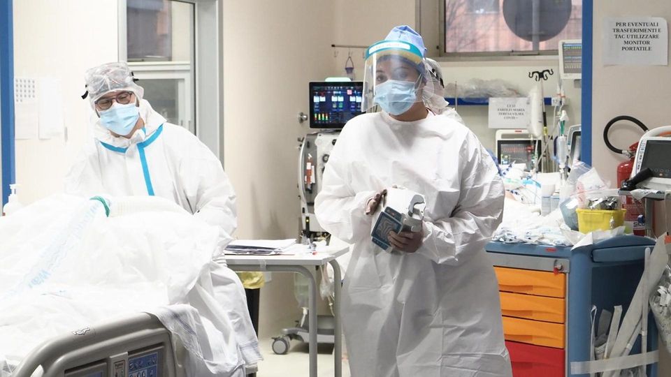 Covid, la pandemia non è ancora finita, cresce la mortalità tra gennaio e luglio Covid, la pandemia non è ancora finita, cresce la mortalità tra gennaio e luglio