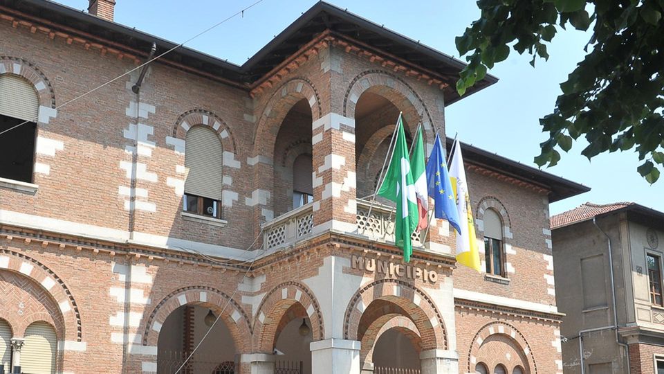 Paullo e i suoi luoghi del cuore: c’è anche la scuola elementare - VIDEO Paullo e i suoi luoghi del cuore: c’è anche la scuola elementare - VIDEO