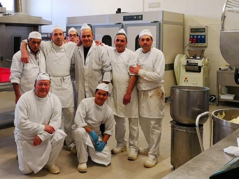 Lo staff dei pasticceri Lo staff dei pasticceri